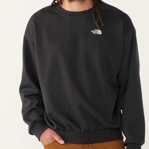 Unisex The North Face Evoltuion crew neck sweatshirt. Black  size medium